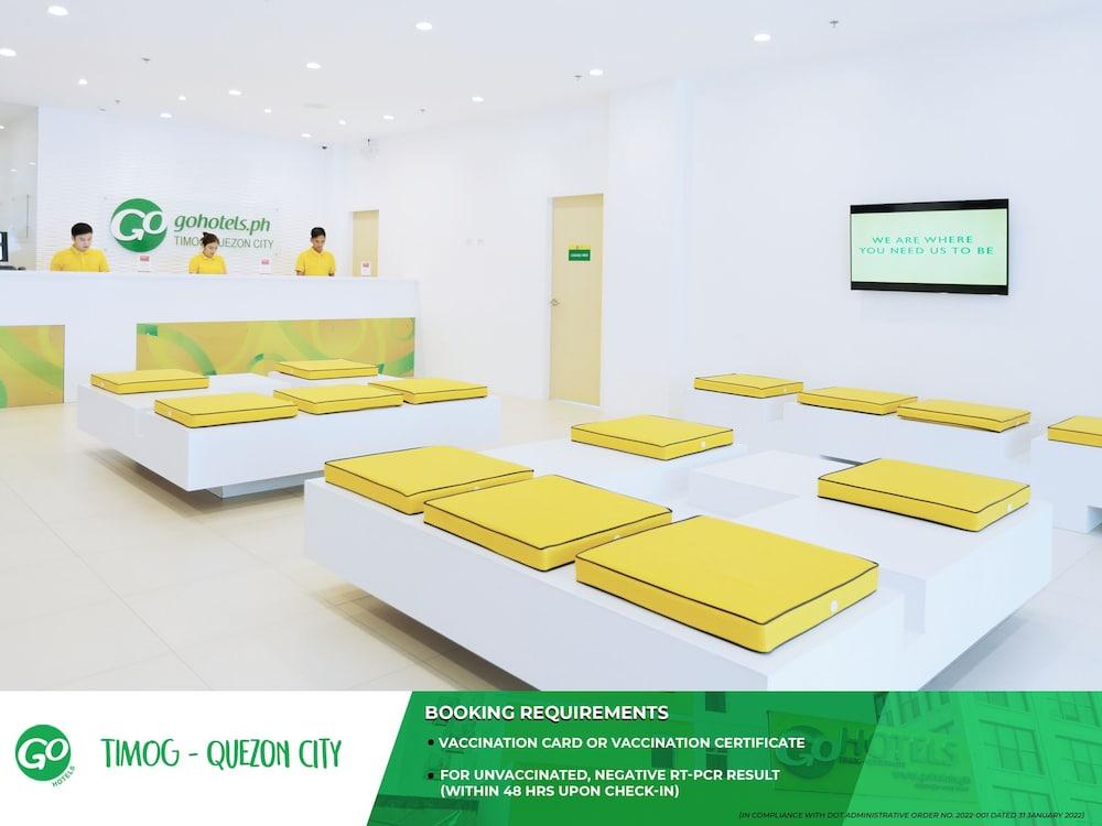 Go Hotels Timog Quezon City Buitenkant foto