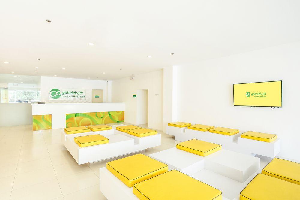 Go Hotels Timog Quezon City Buitenkant foto